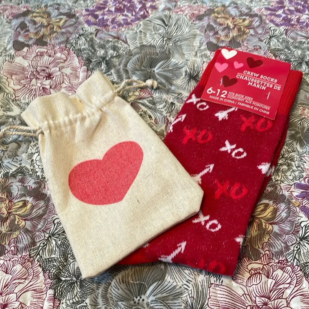 Heart socks-NWT